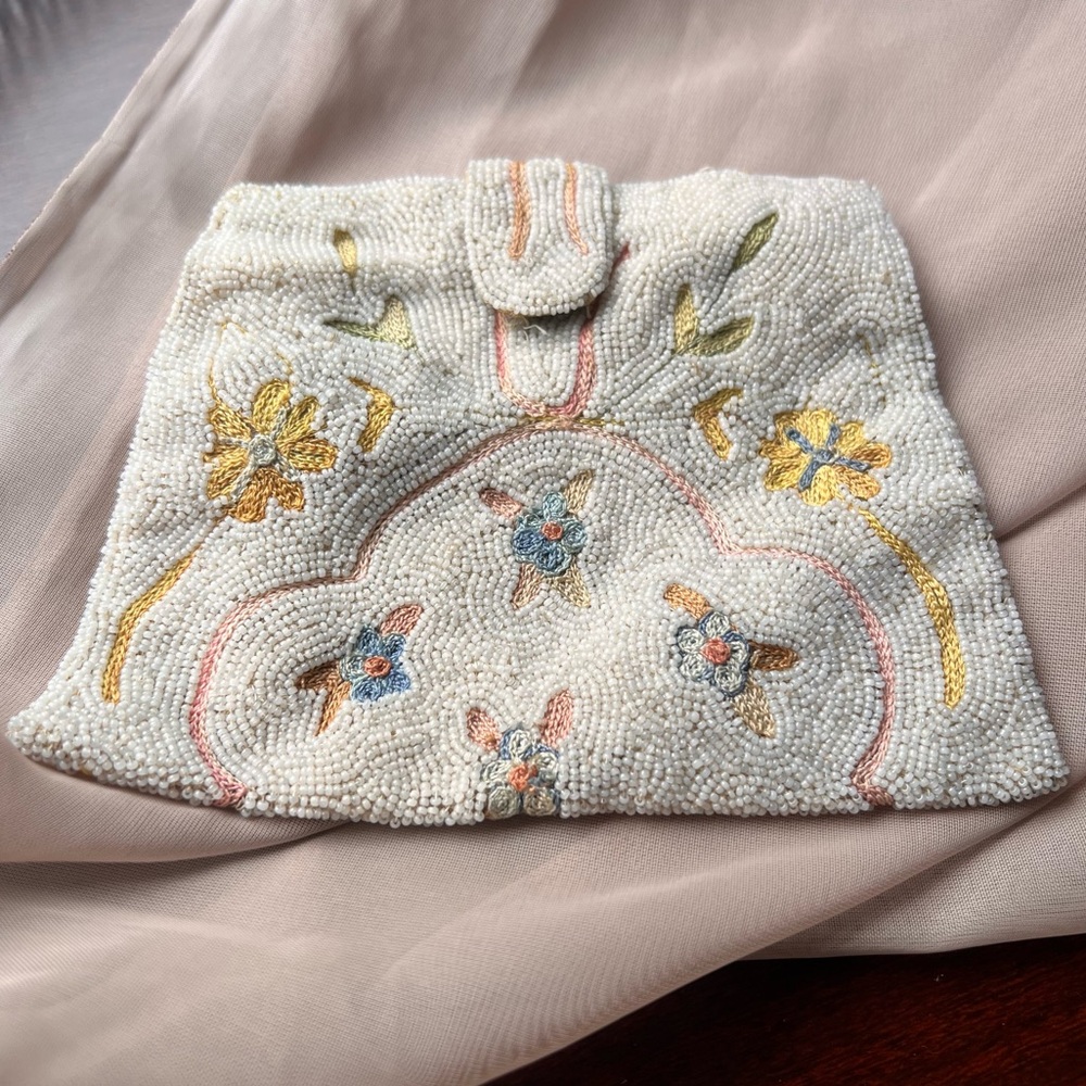 1920-1930’s Handmade Antique Beaded Purse - Floral Sew Accents & Silk Interior.